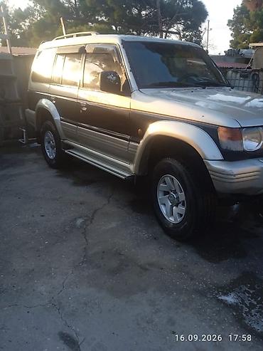 byd satışı: Mitsubishi Pajero (2-ci nəsil) 5 qapılı SUV Xüsusiyyətlər: - Kuzov — 1