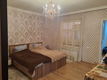 Həyət evləri və villaların satışı: Mərkəzdə Qala TM-nin yaxınlığında 2 sotda 3 otaqlı tam təmirli həyət — 9