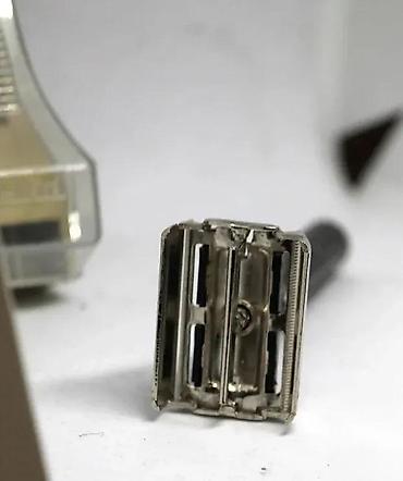 Ostali antikviteti: Vintage sigurnosni brijač Rubin - 1 1-9 Podesivi SSSR 1980-e. Predivan — 11