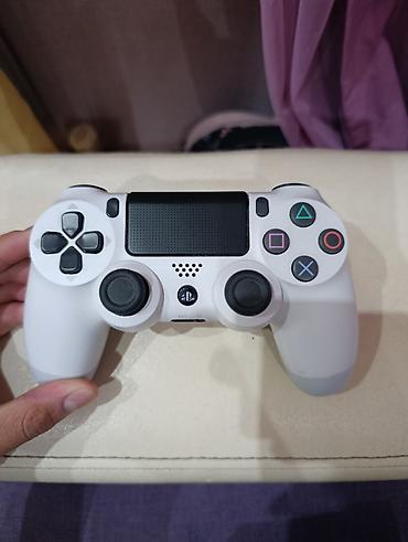 fmcb ps2: Беспроводной геймпад Sony DualShock 4 (PS4), цвет белый. Особенности — 1