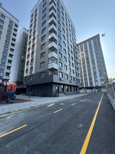 Продажа домов: Продается 2-комнатная с качественным ремонтом и с мебелью!