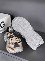 Women's Sneakers and athletic shoes: 41 — 10