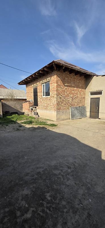 Продажа коттеджей и домов: 🏡 Продаётся дом 📍 Бишкек, ж/м Касым (район Кудайберген базара) 🛏 5+ — 15