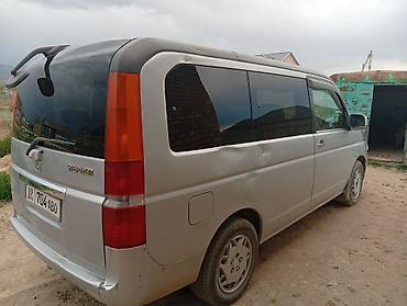 Honda: Honda Stepwgn: 2002 г., 2 л, Минивэн — 3