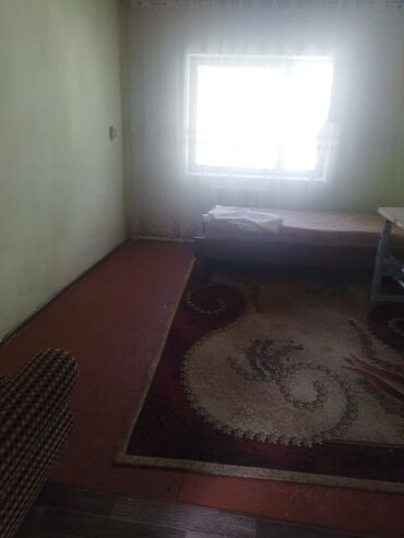 дом в бишкеке купить: Срочно сдается комната с прихожей,с мебелью.Отопление газовое,уютное