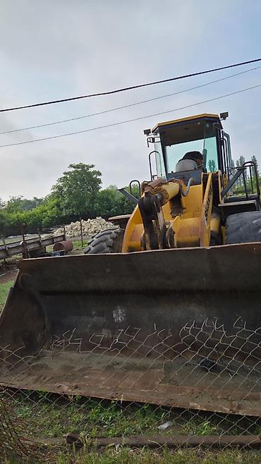 forklift: SHANTUI təkərli ön yükləyici (loader) - Güclü dizel mühərriki, ağır — 3