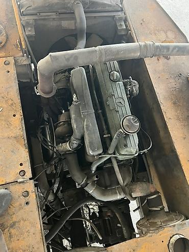 Транспорт: Экскаватор, Komatsu, Гусеничный — 9