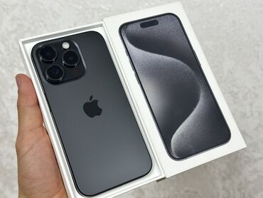 Apple iPhone: IPhone 15 Pro, Б/у, 128 ГБ, Black Titanium, Зарядное устройство, Защитное стекло, Чехол, 86 %