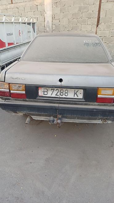 Audi 100: 1989 г., Седан