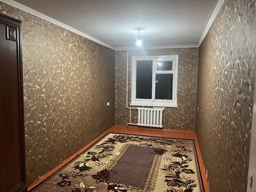 продаю дом в нижней аларче: 3 бөлмө, 72 кв. м, 105-серия, 4 кабат, Эски ремонт