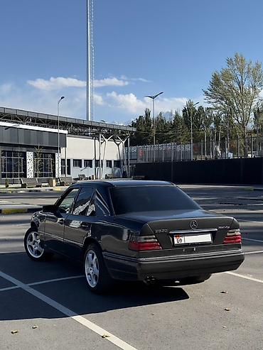 mercedes benz e 200: Mercedes-Benz W124: 1995 г., Автомат, Седан — 6