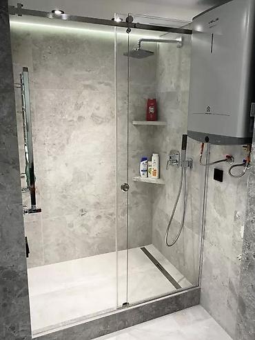 Душевые перегородки и ограждения: Мы предоставляем вам стеклянные закаленные душевые перегородки! Стиль — 3