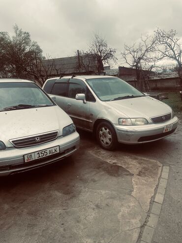 авто росрочка: Honda Odyssey: 1995 г., 2.3 л, Автомат, Бензин, Минивэн