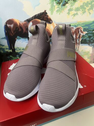 обувь пума: Кроссовки женские, пума оригинал привозные из США, размер 37