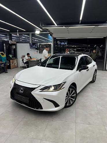 Lexus ES: 2019 г., 2.5 л, Автомат, Гибрид, Седан