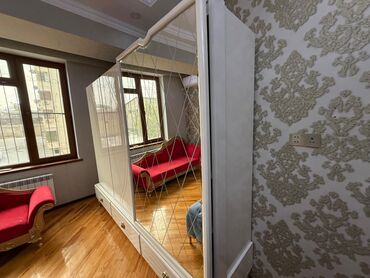 Digər mebel: Şəkillərdə görünən əşyaların hər biri satlıqdadır. Şox bahalı orginal — 28