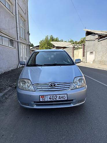 Toyota: Toyota Corolla: 2004 г., 1.4 л, Бензин, Седан — 2