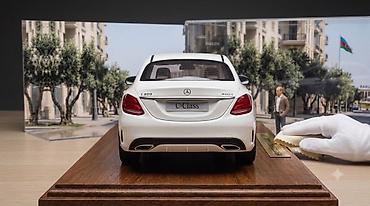 mini mercedes: Məhsul: Mercedes‑Benz C‑Class (W205) C200 4MATIC – kolleksiya model — 2