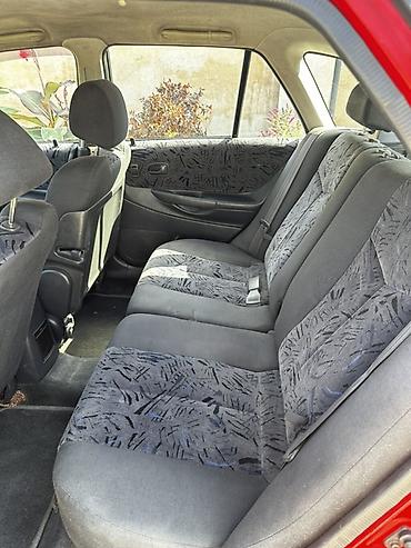 e6 3: Mazda 323: 1999 г., 1.8 л, Автомат, Бензин, Хэтчбэк — 9