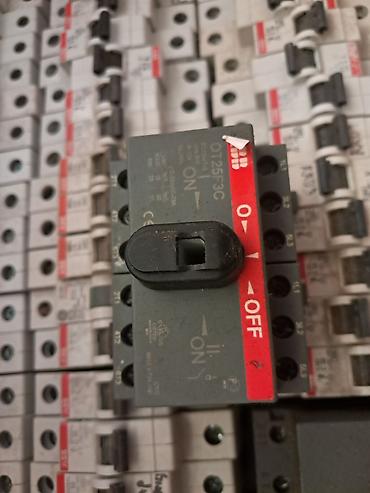 Рубильник-переключатель ABB OT25F3C - Тип: ручной