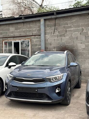 саларис 2018: Kia Stonic: 2018 г., 1.6 л, Автомат, Дизель, Кроссовер