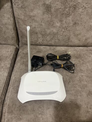 Modemlər və şəbəkə avadanlıqları: Tp-link
1 antenalı 12 azn