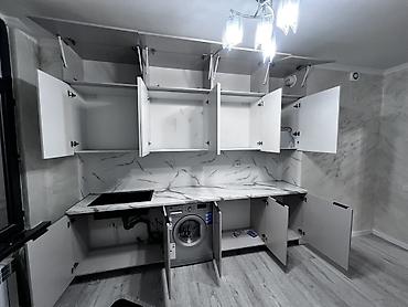 Кухонные гарнитуры: Кухонный гарнитур, цвет - Белый, ДСП — 1