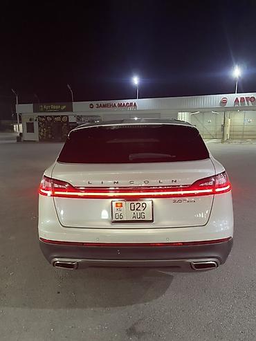 jak авто: Lincoln : 2019 г., 2 л, Автомат, Бензин, Кроссовер — 3
