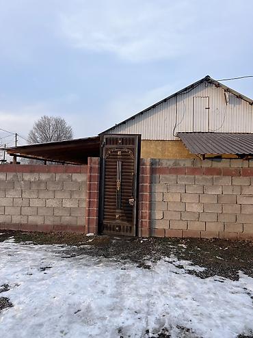 Продажа коттеджей и домов: + бизнес 6 квартир, угловой дом, ул. Крупская асфальтирована. В этом — 2