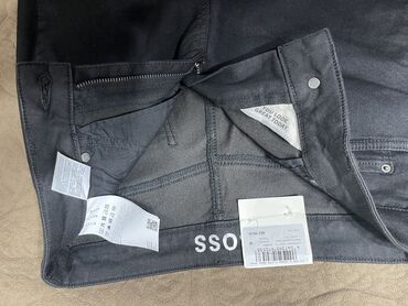 женские джинсы 28 размер: Скинни, Boss