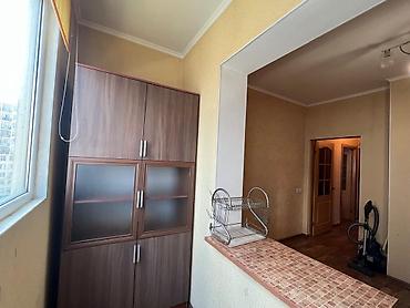 554: 1 комната, 41 м², 12 мкр 106 серия, 5 этаж, Косметический ремонт — 2