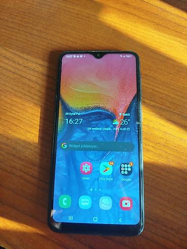 Samsung Galaxy A10, 32 GB, rəng - Qara, İki sim kartlı