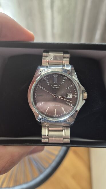 золотые часы geneve 750 цена: Новый, Наручные часы, Casio, цвет - Серебристый