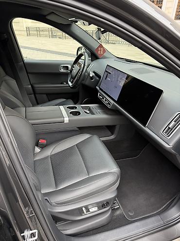 lx 570 2020: Lixiang L6: 2024 г., 1.5 л, Автомат, Электромобиль, Кроссовер — 9