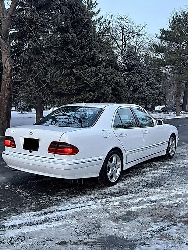 Mercedes-Benz: Mercedes-Benz E-Class: 1999 г., 3.2 л, Автомат, Бензин, Седан — 4