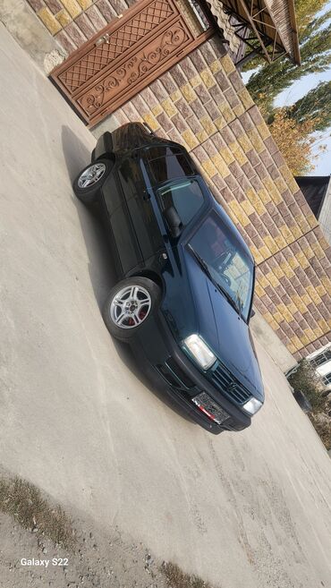 спринтер будка продается: Volkswagen Vento: 1996 г., 1.8 л, Механика, Бензин, Седан