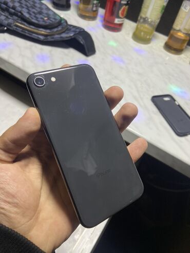 Apple iPhone: IPhone 8, 64 GB, Qara, Barmaq izi lalafo.az -da Apple iPhone: IPhone 8, 64 GB, Qara, Barmaq izi