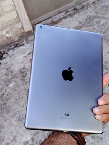 Iveco: İşlənmiş Apple iPad 9 (2021), 10,2", 64 GB, Ünvandan götürmə
