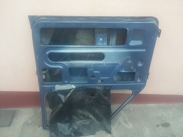 Auto delovi: Vrata desna Lada 2131 Niva. Polovno, ocuano. Skinuto sa rastavljenog — 10