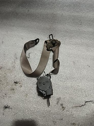 Другие детали салона: Автомобильный передний ремень безопасности в сборе (инерционный — 4