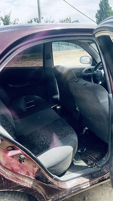 баа: Daewoo Lanos: 2010 г., 1.3 л, Кол менен иштөөчү, Бензин, Седан — 5