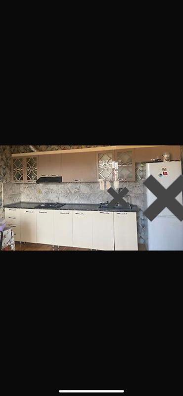 Mətbəx mebeli dəsti Emdeyif üsdünde asperatir ve qaç peçı verilir 900