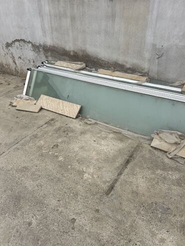 real boya: Cam balkon 2 ci el işlenmiş .Yeni pencere aldığım üçün istifade