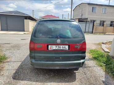 vw sharan: Volkswagen Sharan: 2003 г., 2 л, Механика, Бензин, Минивэн