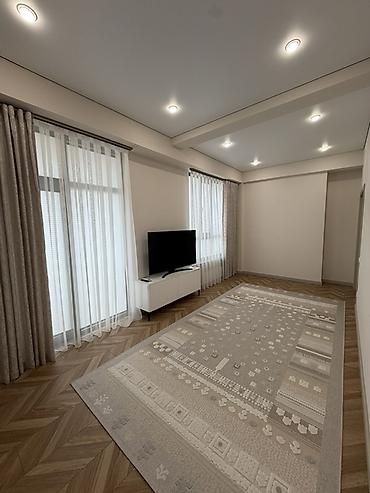 квартал: 3 комнаты, 92 м², Асанбай мкр Элитка, 13 этаж, Дизайнерский ремонт — 1