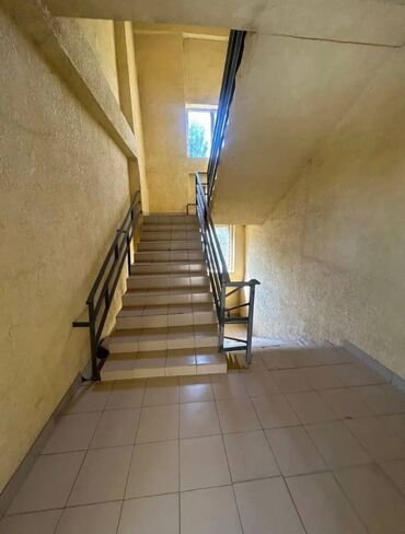 тоголок молдо фрунзе: 1 комната, 20 м², Индивидуалка, 3 этаж, Евроремонт