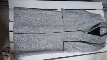 Paltolar: Все товары можно сказать не одеванные белый плащ Max.co .Красное -da lalafo.az — 11 Paltolar: Все товары можно сказать не одеванные белый плащ Max.co .Красное — 11