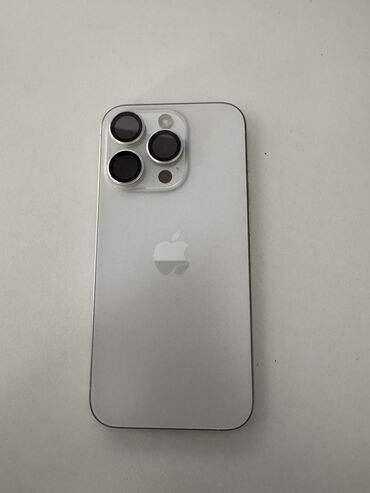 рассмотрю обмен: IPhone 15 Pro, Колдонулган, 128 ГБ, White Titanium, Заряддоочу түзүлүш, Кабель, Куту, 93 %