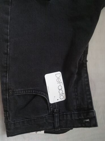 Cinslər: Qara rəngində cins şalvar. Yeni alınıb!! — 9