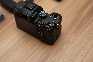 sony aparat: Məhsul: Sony α7 III (A7 III) tam kadr güzgüsüz fotoaparat gövdəsi — 5